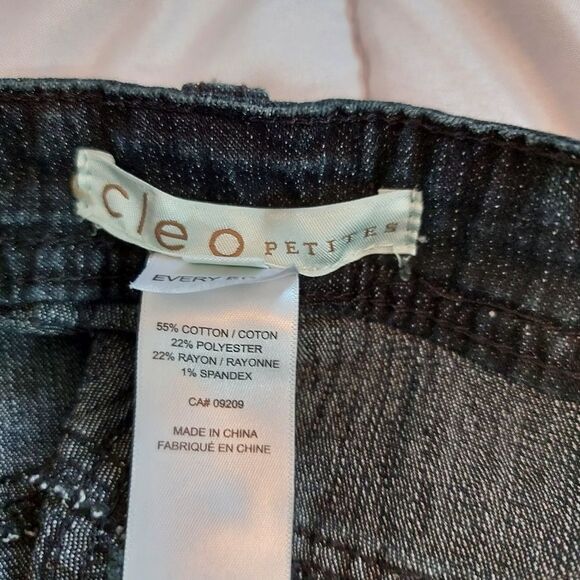 CLEO Jean Shorts Size 12 - Picture 4 of 4